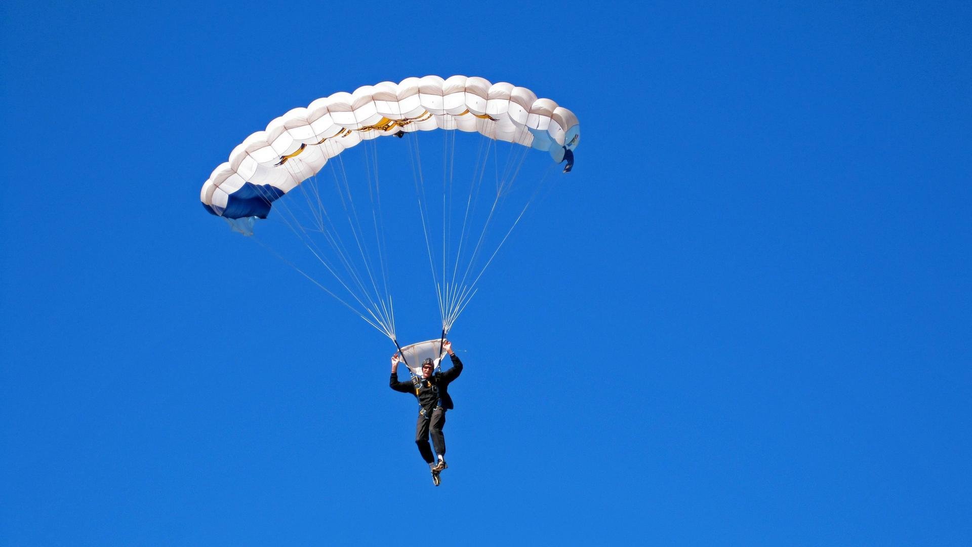 开云体育官方入口-荒野行动年度总决赛高能来袭，精彩纷呈，2020荒野行动